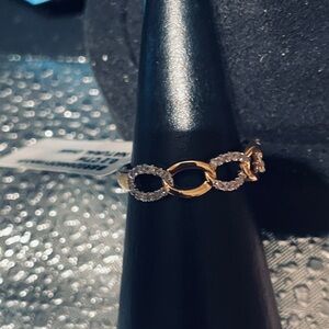 Gold Ring with Natural Diamonds